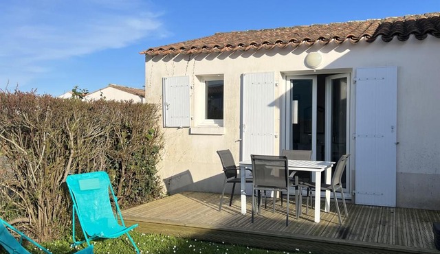 Maison cosy avec piscine partagée