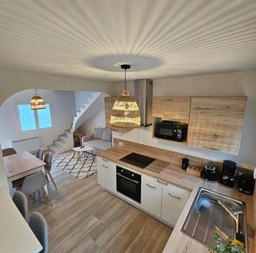 Maison cosy avec jardin, Disney