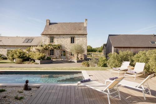 Maison cosy avec spa et piscine chauffée en Bretagne - près Rennes et Vitré