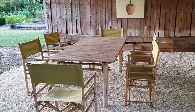 Maison Cosy Avec un Grand Jardin Verdoyant