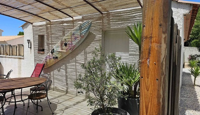 Maison d'Anto between sea and garrigue