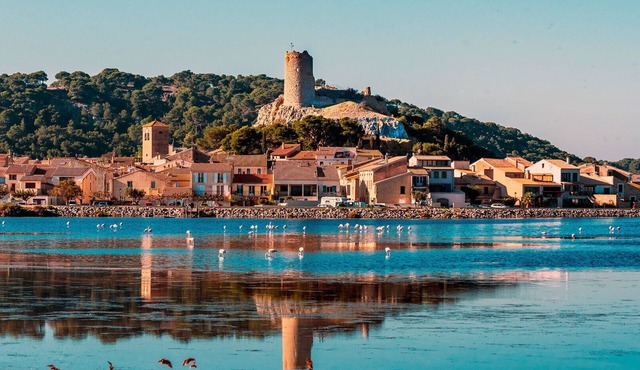 Maison D'architecte /Piscine /Vue. #demeureinsolite