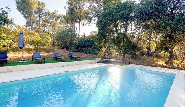Maison d'Artiste Provence 8p Piscine Jacuzzi between Aix, Luberon, Verdon & Cassis