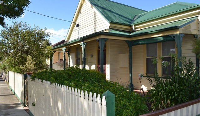 Maison d'Aurum A Pet Friendly and Family Friendly Heritage house