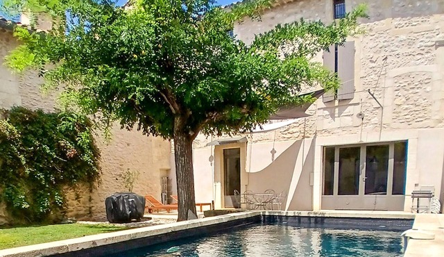 Maison de village avec piscine