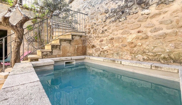 Maison de village avec piscine