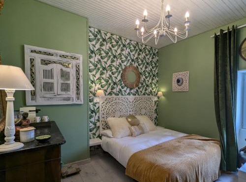 Maison d'hôtes rénovée avec table d'hôte dans la campagne Altiligérienne - FR-1-582-522