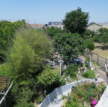 Maison d'hôte avec jardin
