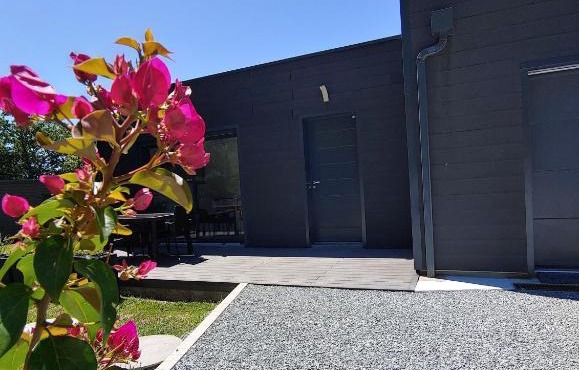 Maison d’hôte neuve : T2 pour 4 voyageurs in Mios