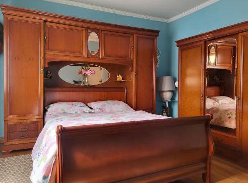 Maison d'hôtes Spacieuse - 1er étage tout équipé - chambre 2 sur 2 - 1 chance sur 2 d'être seul