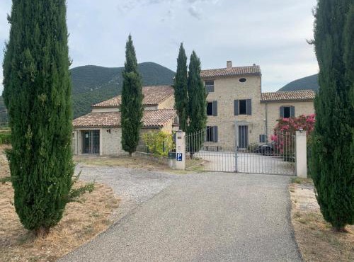 Maison d'hôtes la Doma Venterol chambres & SPA