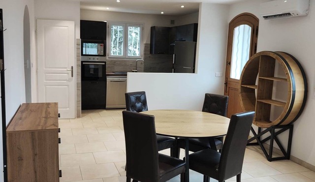 Maison Dans Quartier Calme