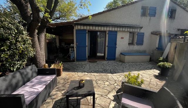 Maison dans domaine privé