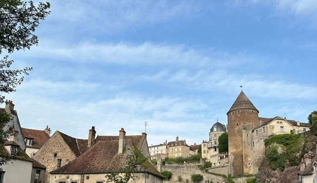 Maison de 100 m2 à 10mn à Pied du Centre-ville Médiéval