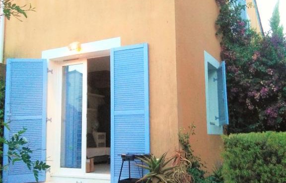 Maison de 3 chambres a La Londe les Maures a 200 m de la plage avec terrasse et wifi