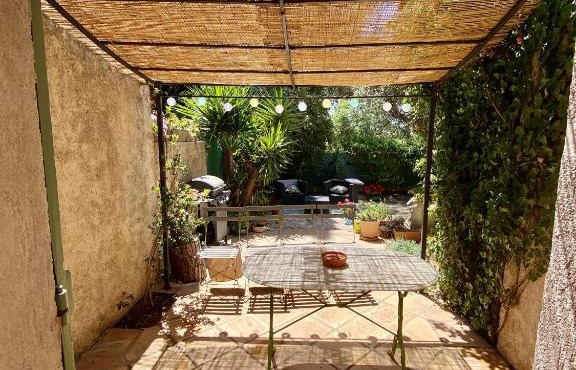 Maison de 4 chambres avec jardin clos et wifi a Frejus a 5 km de la plage