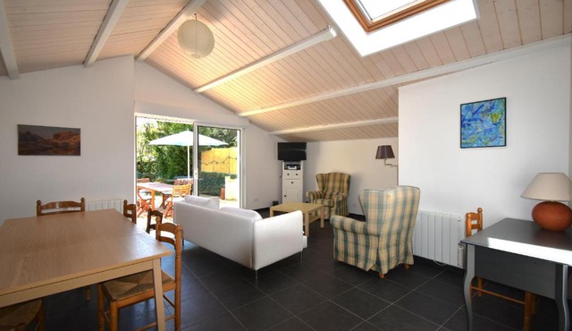 Maison de bourg confortable entre Plage, Golf et Lacs