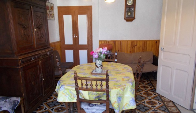 MAISON DE BOURG A PROXIMITE DU LAC CHAMBON