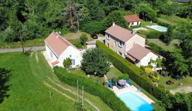 Maison de Charme à la Campagne, Avec Piscine Privée