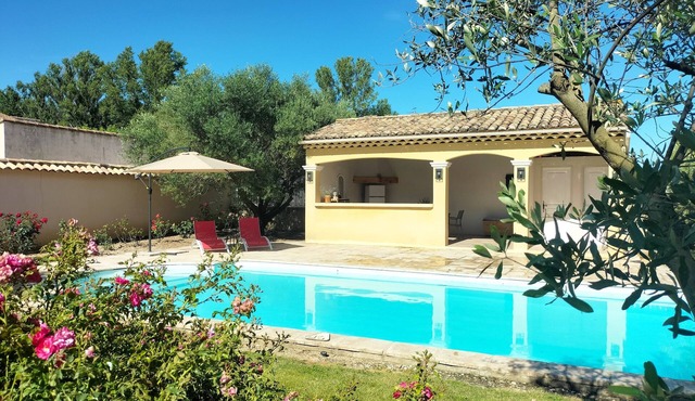 Maison de Campagne- mas Célestin Avec Piscine 6 Personnes - 3 Chambres