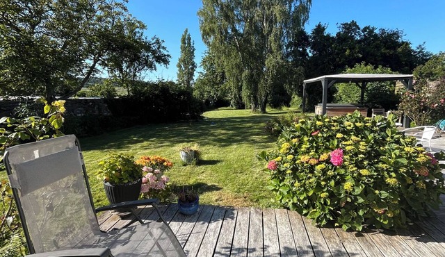 Maison de Campagne Avec Jacuzzi à 300 m de la Rance et 12 mn de St-malo