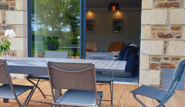 Maison de Campagne Entièrement Rénovée à 15 km de la mer