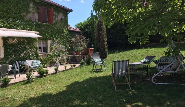 Maison de Campagne Familiale en Bourgogne
