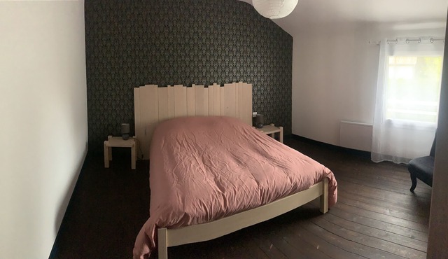 Maison de Campagne Entièrement Rénové Grand Terrain Avec Espace Ombragé Jacuzzi