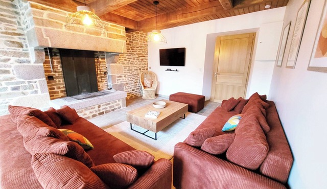 Maison de Campagne à 10 mn de la mer Avec Spa, Billard, Babyfoot