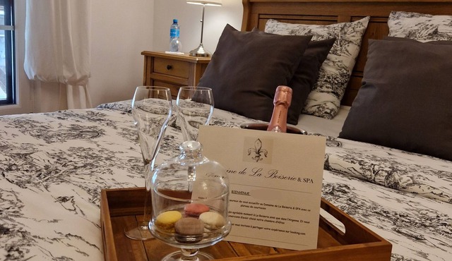 Maison de Campagne à Caractère de Style Argonnais Pour Séjourner en Meuse !