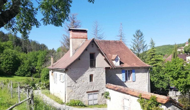 Maison de Campagne au Calme Avec Accès Piscine