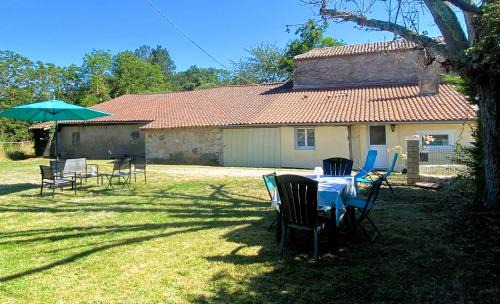 Maison de campagne en pierres 4 personnes