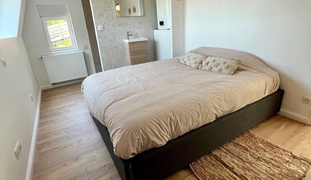 Maison de Campagne au Bord de L'eau, au Coeur de la Nature