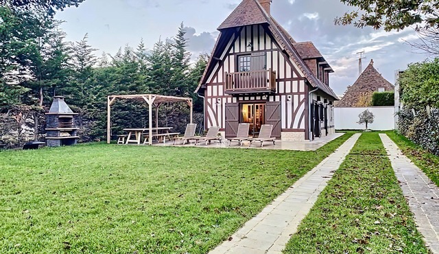 Maison de Campagne Normande, Proche de la Mer. "les Copains D'abord"