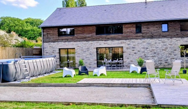 Maison de Campagne Composée de 5 Suites aux Portes de la Ville de Nantes