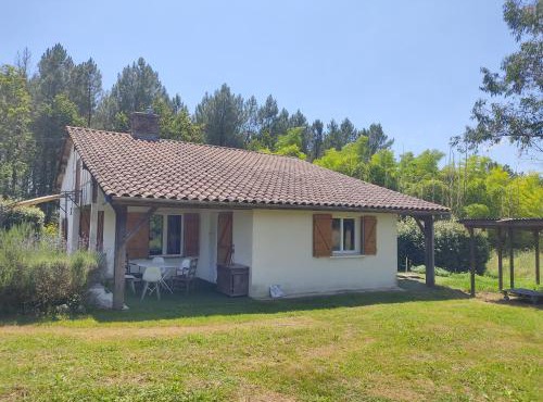 Maison de campagne sur 2 hectares