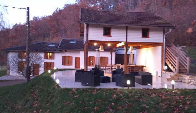 Maison de Caractère Dans Propriété de 20 Hectares