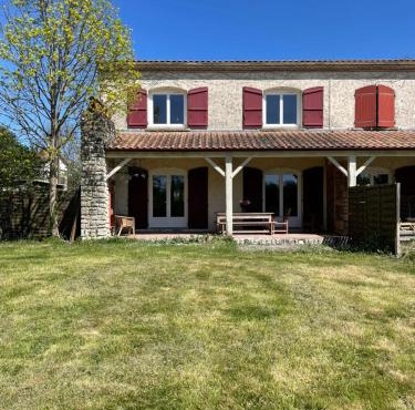Maison de caractère avec jardin