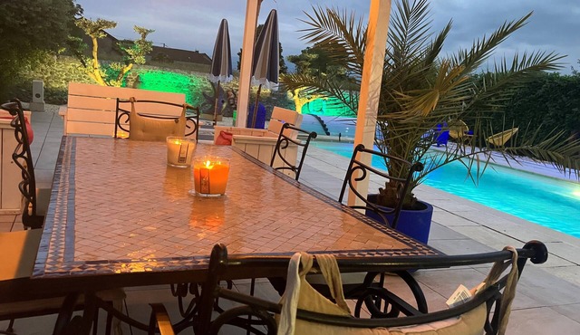 Maison de Caractère Avec Piscine, au Calme et vue Imprenable sur les Pyrénées