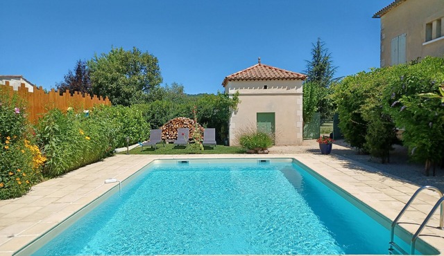 Maison de Caractère Pour 11personnes Avec Grande Piscine Privée, Vallée du Lot