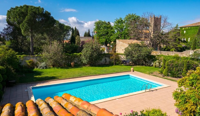Maison de Caractère Avec Piscine Pour un Séjour au Calme