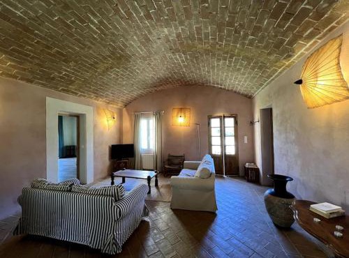 MAISON DE CARACTERE A PIGNA