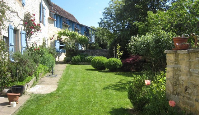Maison de Charme in 18th century Presbytery, priest's gardens, swimming pool and home-pool.