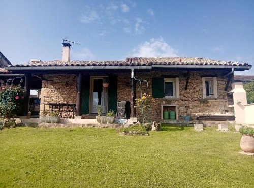 Maison de charme à Arnaud-Guilhem avec vue sur la montagne