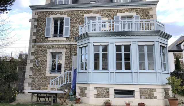Maison de Charme à Saint Malo 10 Couchages à 3 mn de la Plage
