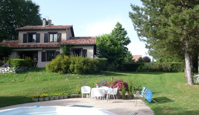 🌿 Maison de Charme 4 Étoiles Gite de France- Piscine Chauffée & Grand Parc 🌿