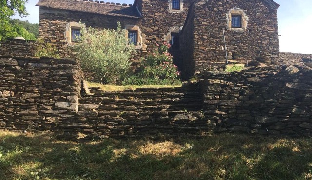 MAISON DE CHARME EN ARDECHE DU SUD AVEC PISCINE