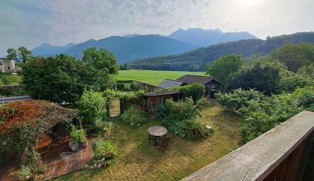 Maison de charme, entre lac et montagne
