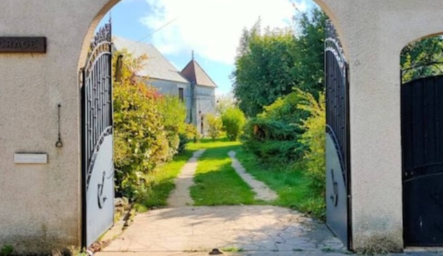 Maison de Charme en Bourgogne Avec Piscine