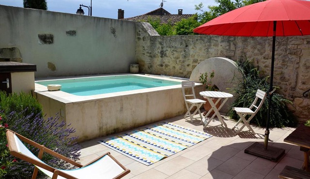 Maison de Charme, patio et piscine, wifi